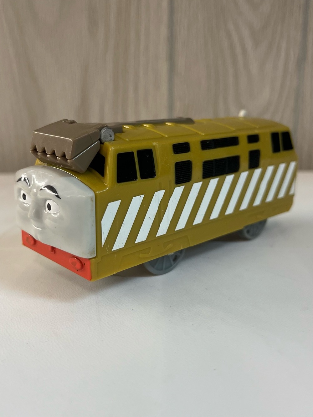 Thomas & Friends Trackmaster Motorized Train Diesel 10 Engine With Claw